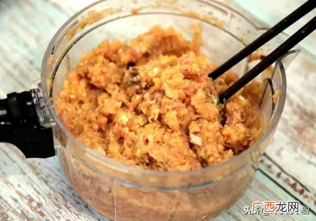 饺子馅怎么做才有汤汁（新手开饺子馆注意事项