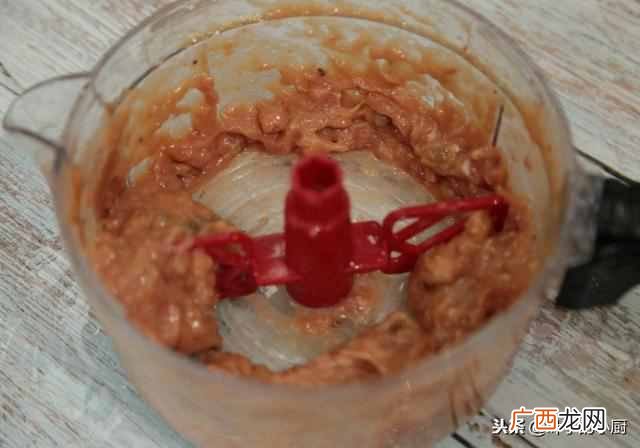 饺子馅怎么做才有汤汁（新手开饺子馆注意事项