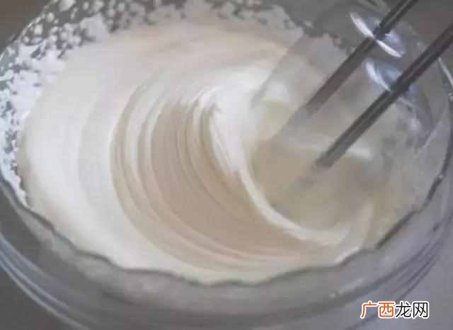 雀巢淡奶油不冷藏打发要多久（家庭自制冰淇淋