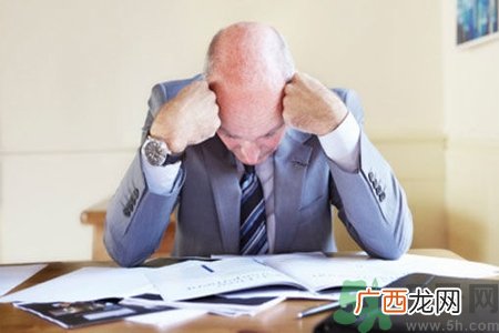 脱发会遗传吗？脱发遗传可以治疗吗？