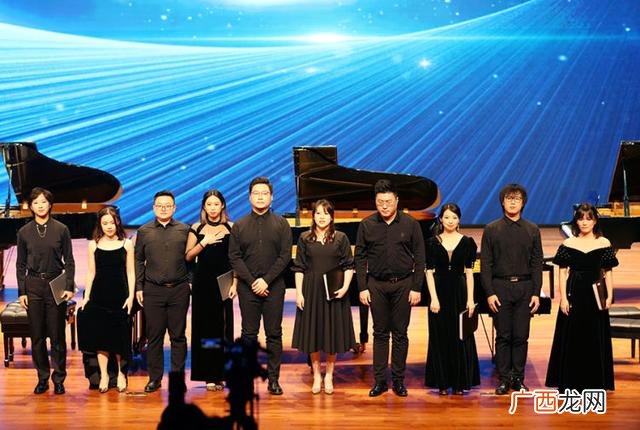 中国00后,中国00后董事长邓皓天