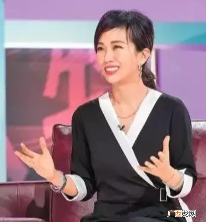 萧敬腾的女朋友是谁,萧敬腾公开承认女友