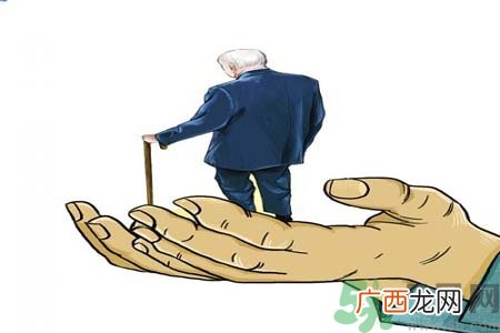 帕金森是什么？帕金森的症状有哪些？