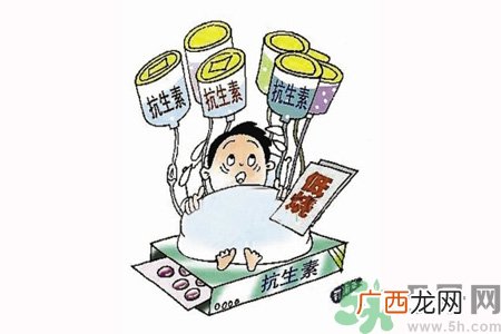 感冒发烧可以服用抗生素吗？常见的抗生素有哪些？