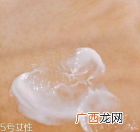 377美白精华的功效和副作用