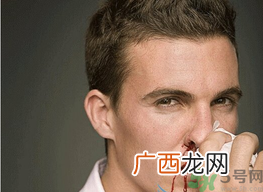 秋季鼻子出血是怎么回事？秋季鼻子出血怎么办？