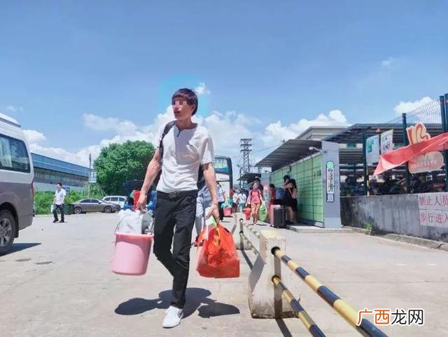00后不上学就是废物吗 00后打工的有多少人