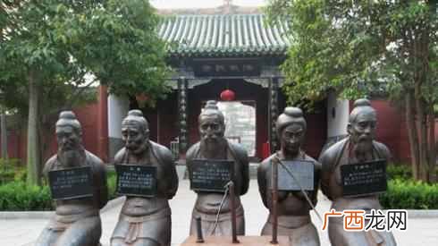 岳飞墓挖掘现场 岳飞是怎样的死法