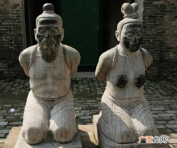岳飞墓挖掘现场 岳飞是怎样的死法