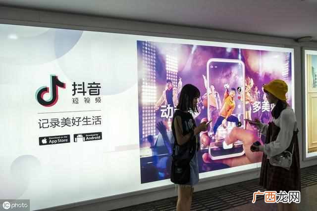 抖音上热门最佳时间 怎么玩抖音才能火