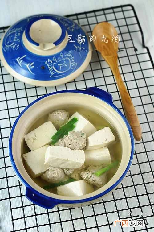 家常豆腐圆子汤做法 豆腐肉丸汤怎么做好吃