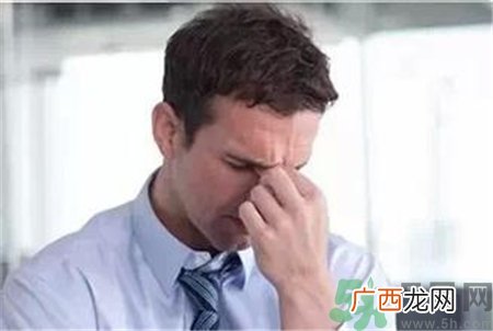 眼睛痛怕光是什么原因?为什么眼睛看到光会痛?