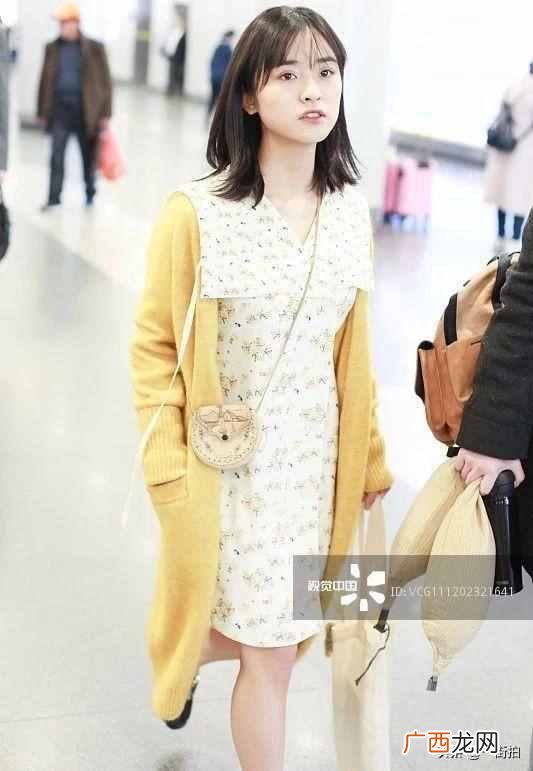 娃娃领趣味解析 娃娃领针织衫怎么搭配
