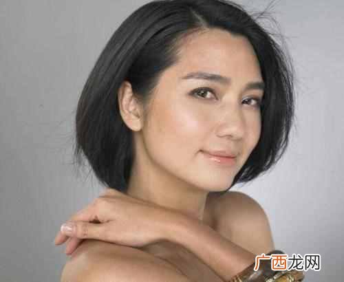 塌鼻子加蒜头鼻 蒜头鼻塌鼻梁怎么办