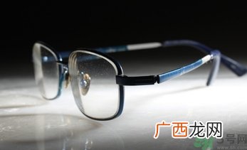 散光多少度算严重？散光相当于近视多少度？