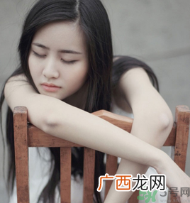 月经10天还没结束怎么回事？月经10天还没干净怎么办？
