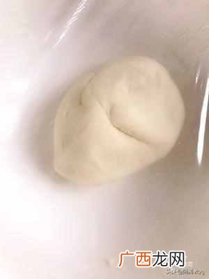 葱油饼怎么做好吃（发面葱油饼怎么做又软又香