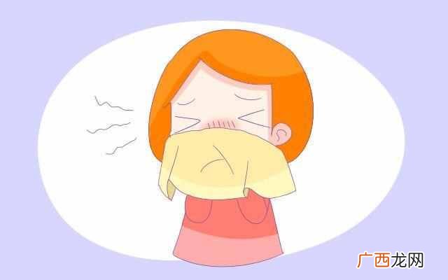 月子期间嘴唇干怎么办 嘴唇起皮怎么办