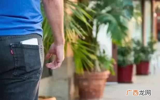 拍立得怎么用视频(拍立得mini7c相纸安装步骤图