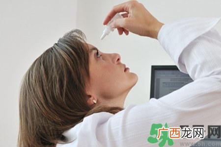 眼睛越揉越痒怎么回事?眼睛越揉越痒怎么办?