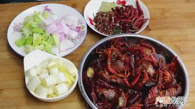 正宗麻辣小龙虾的做法 小龙虾怎么做