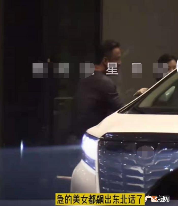耍酒疯拽着美女不让走 酒后耍酒疯是人品问题