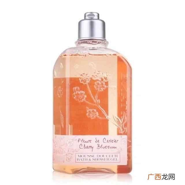 什么牌子的沐浴露好（哪些牌子沐浴露好用香味