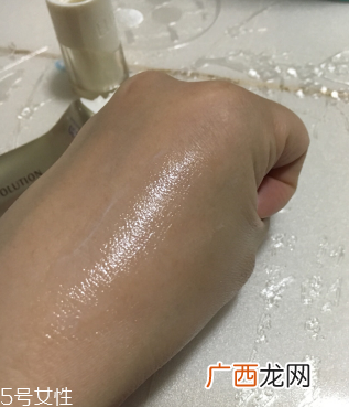 资生堂怡丽丝尔防晒霜闷痘吗 一生推的防晒霜