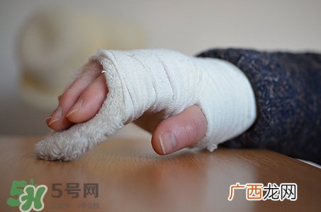 尾椎骨折后怎样恢复的快?尾椎骨折后注意事项