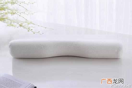 什么牌子的记忆枕好（老年人用什么记忆枕比较