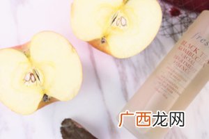 馥蕾诗红茶精华液适合什么年龄？适合轻熟肌和熟龄肌