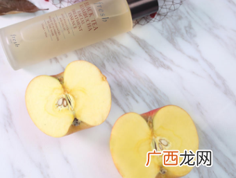 馥蕾诗红茶精华液适合什么年龄？适合轻熟肌和熟龄肌
