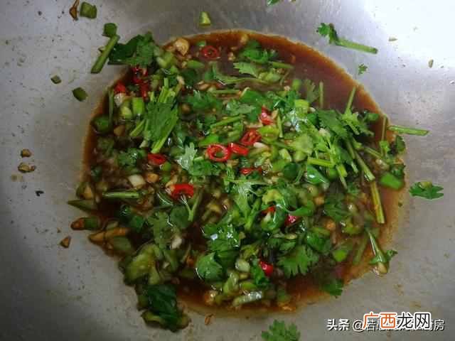 夏季什么凉拌菜好吃不上火（分享一道凉拌皮蛋