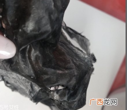 black gel pack撕拉面膜怎么样？