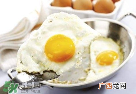 长水痘可以吃鸡蛋吗?得水痘能吃鸡蛋吗?