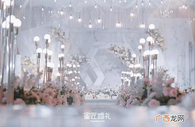 2020年适合同房的日子,2020适合开什么店子