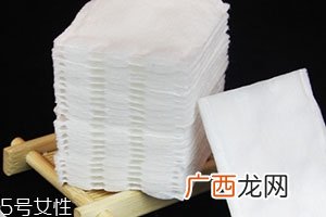 乳液要用化妆棉擦吗？涂乳液用化妆棉效果好