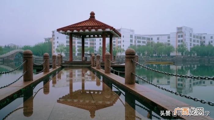 原来喜欢下雨是一种瘾 喜欢下雨天