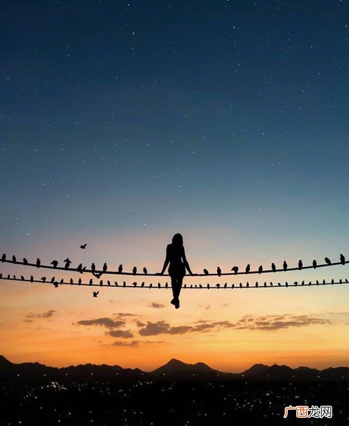 适合深夜发的心情随笔带图 带图