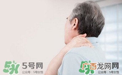 颈椎病症状颈椎病犯了怎么办