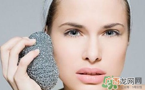 长斑怎么办长斑是什么原因引起的