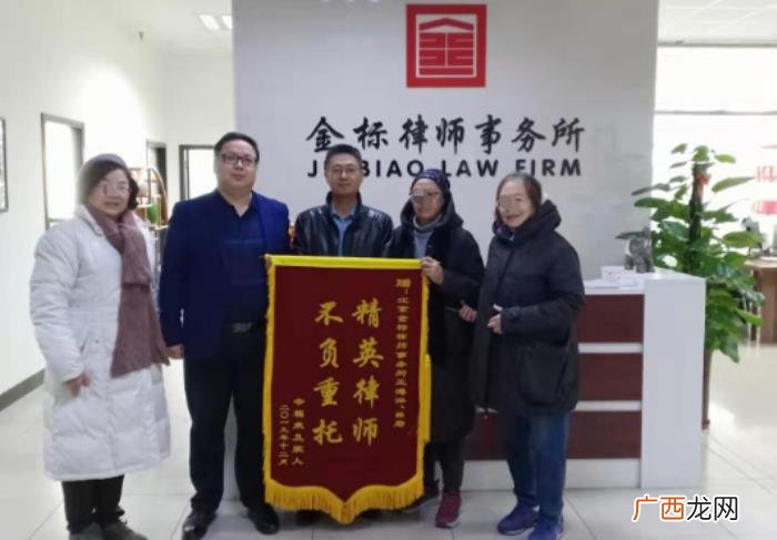 在昌平律师起草离婚协议书多少钱 去律师事务所写协议多少钱