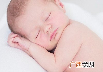 新生儿脸上长脂肪粒怎么办新生儿脸上长脂肪粒什么原因
