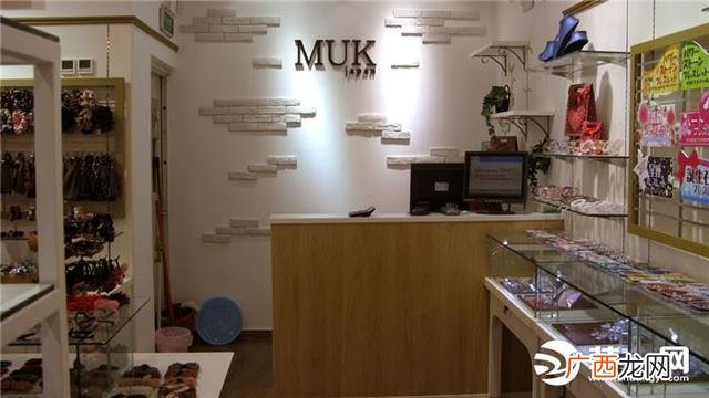 10平方饰品店装修图片 十平方的店面适合经营什么