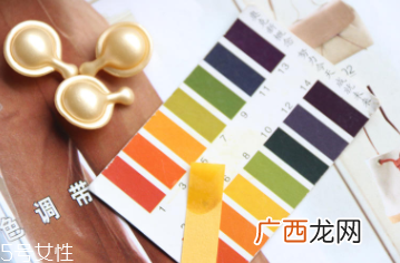 悦木之源和伊丽莎白雅顿哪个好？两款精华大比拼
