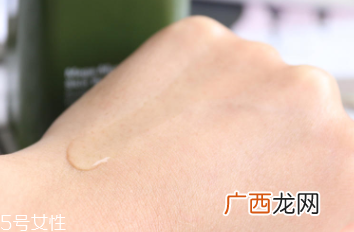 悦木之源和伊丽莎白雅顿哪个好？两款精华大比拼
