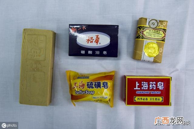 上海硫磺皂洗脸几天用一次 马油皂好用还是洗面奶好用
