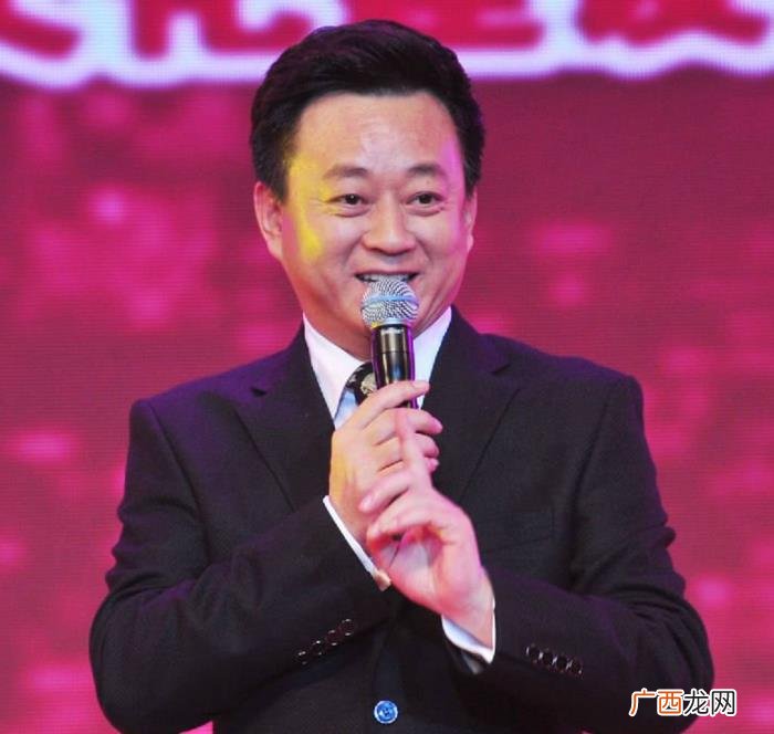朱军案弦子简历，朱军案意外牵出弦子国外新身份