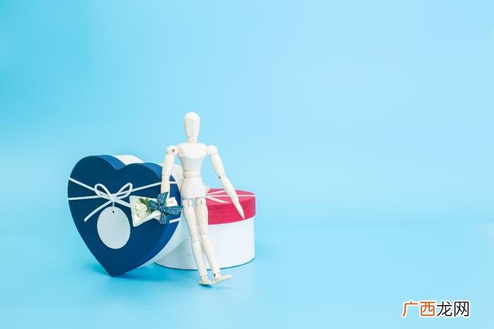 离开一个不爱你的人 不爱你的人放弃