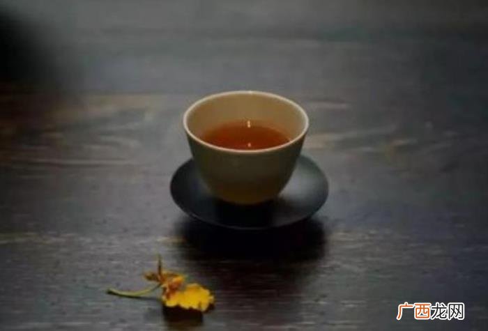为什么你反感别人来家里做客 家里来客人就烦躁